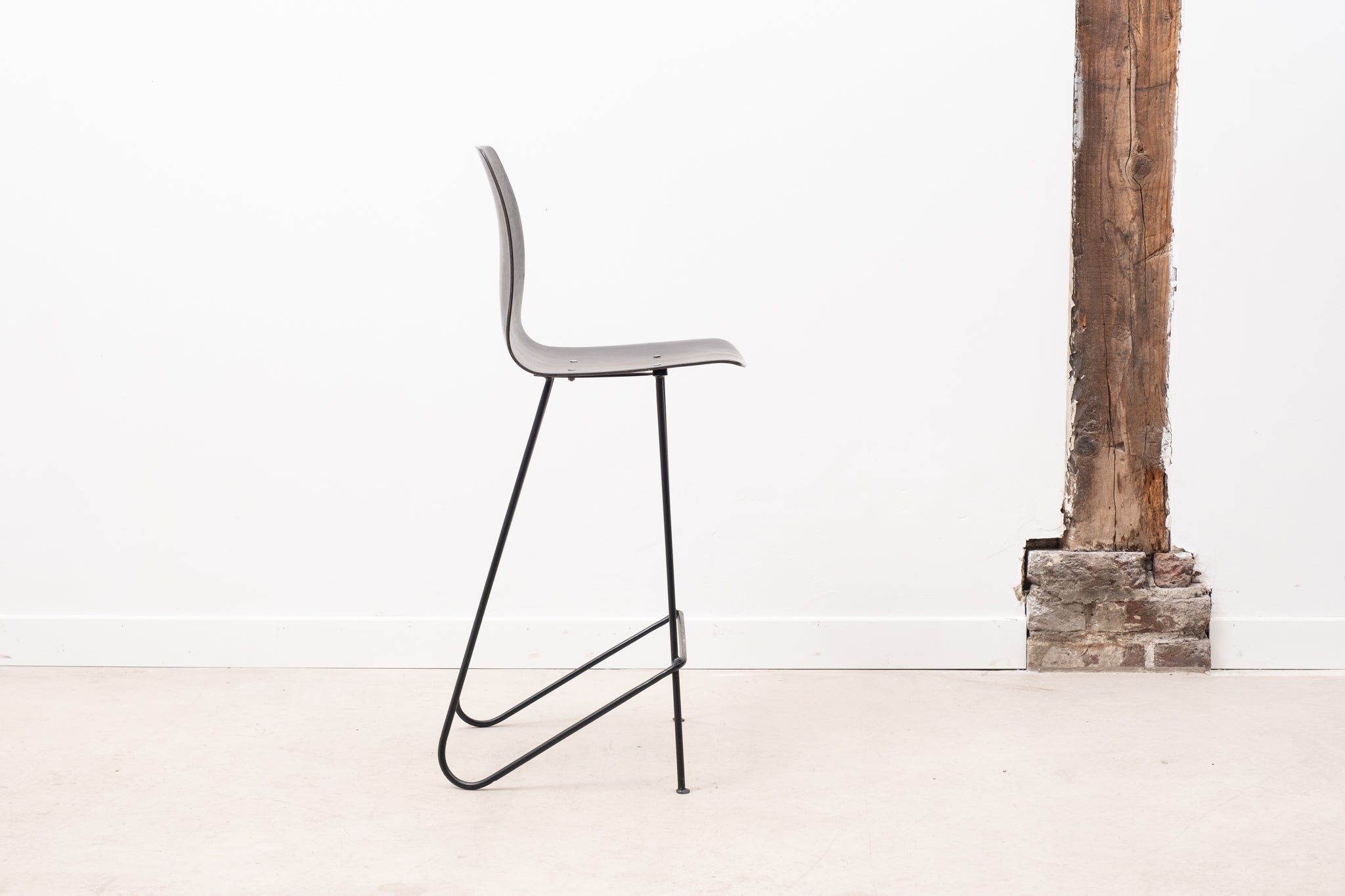 Metal and black wood high chair