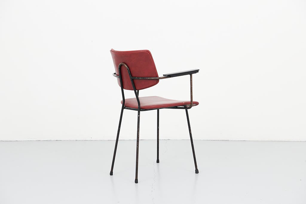 Burgundy imitation leather Kembo chair with armrests