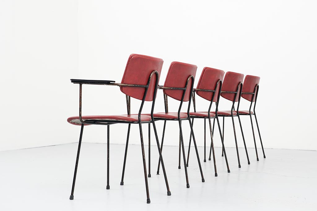 Burgundy imitation leather Kembo chair with armrests