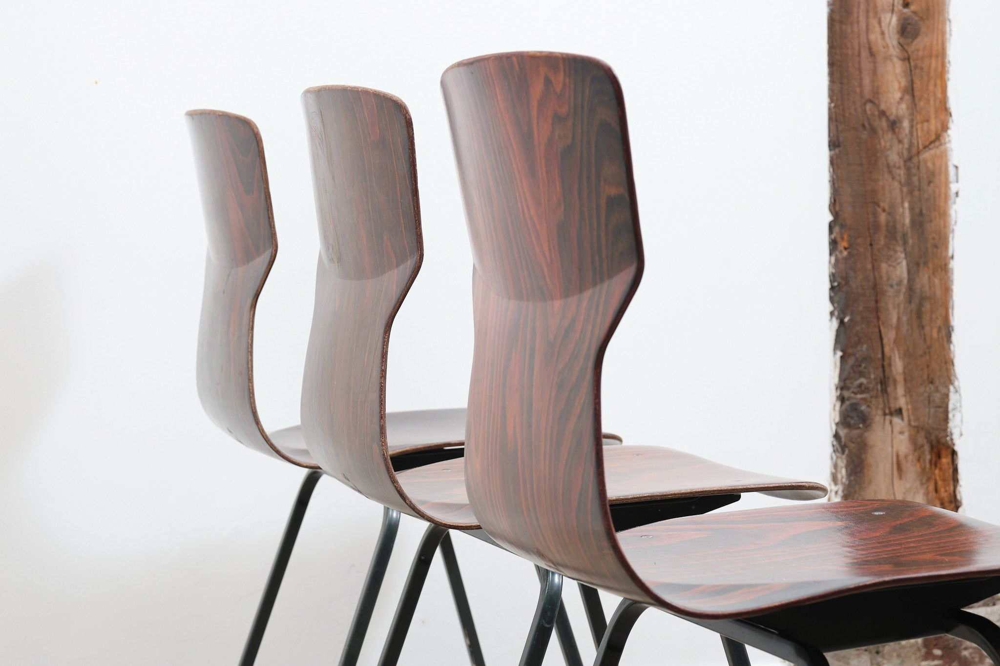 Eromes E5 green ebony chair