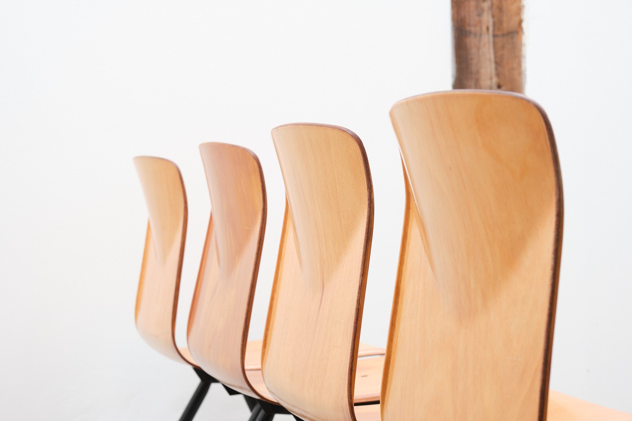 Galvanitas S30 chair gray beech