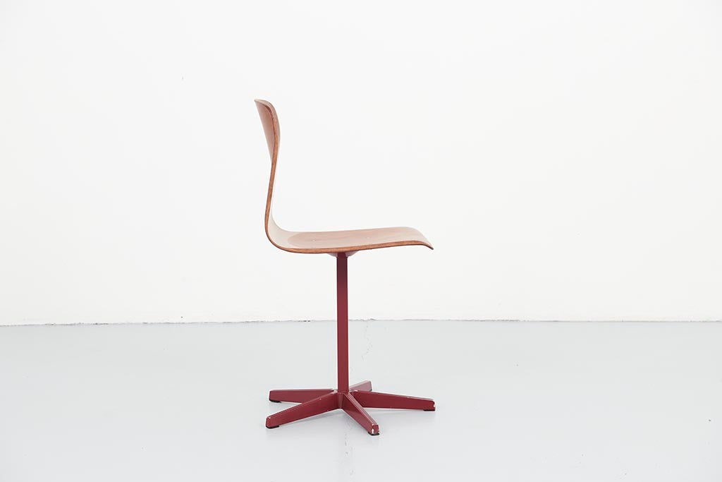Workshop chairs Galvanitas oak / carmine