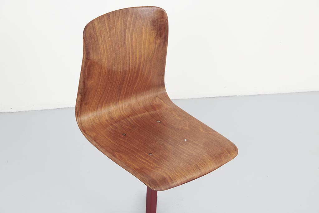 Workshop chairs Galvanitas oak / carmine