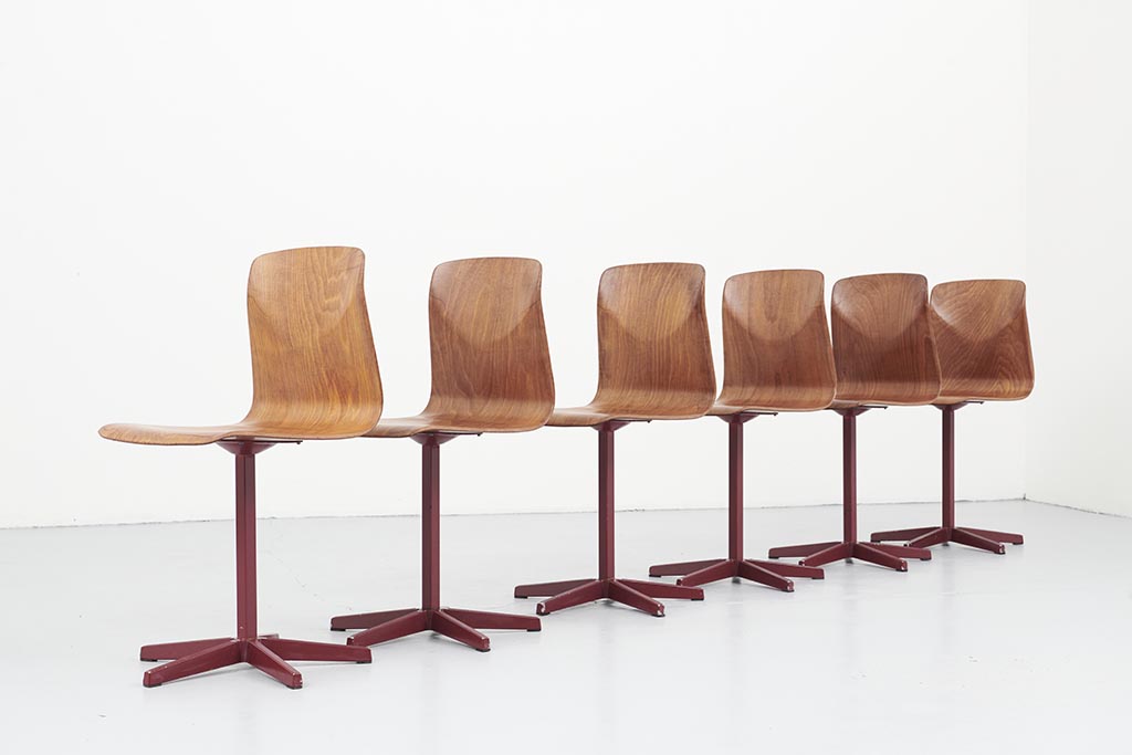 Workshop chairs Galvanitas oak / carmine