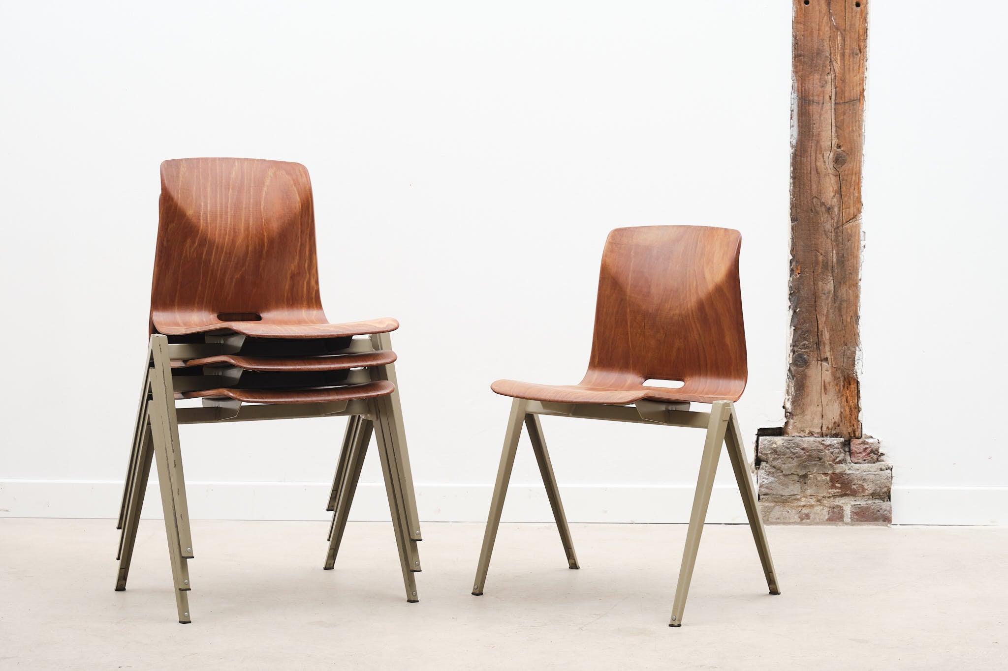Galvanitas S22 chair oak / beige