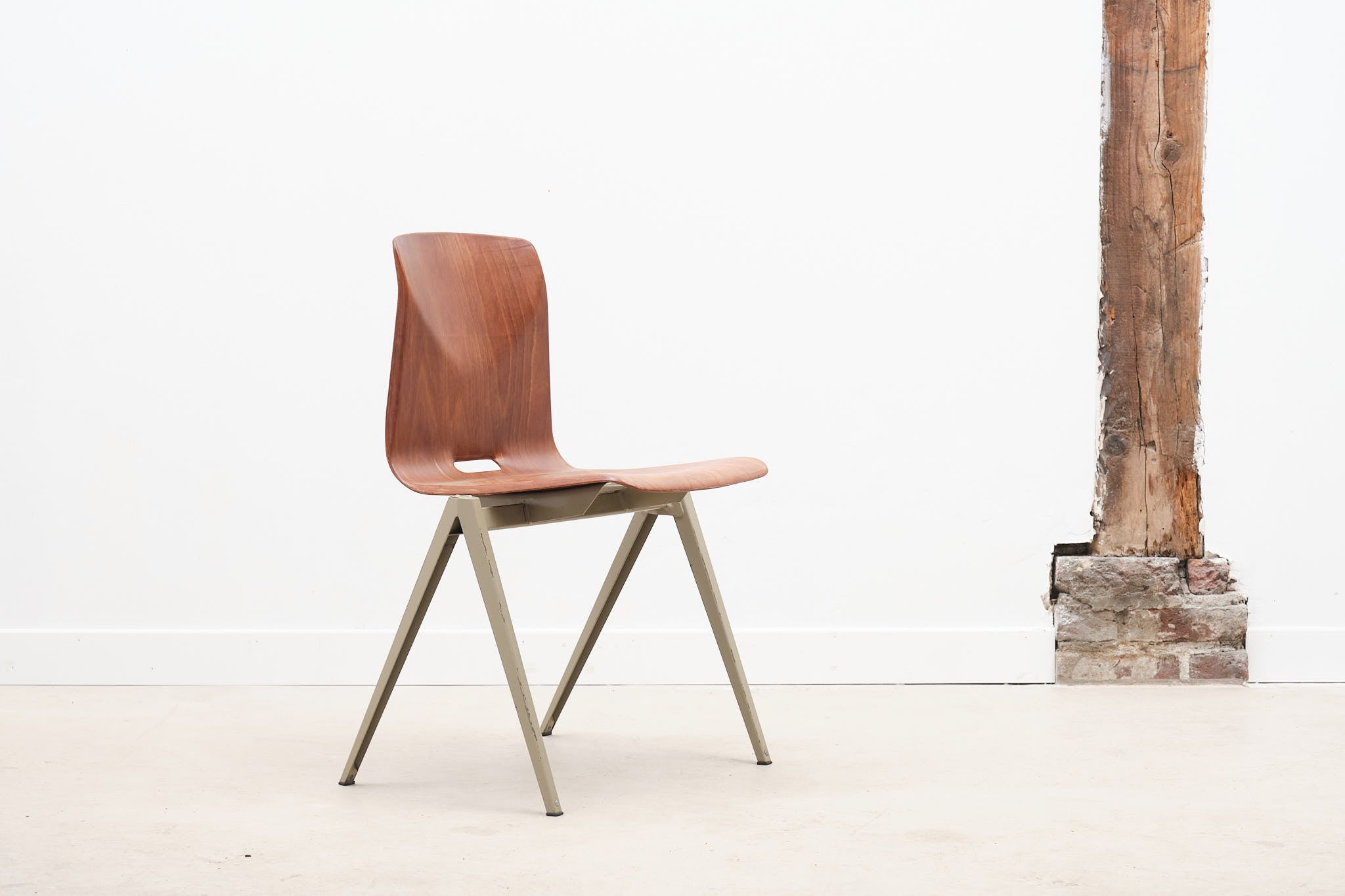 Galvanitas S22 chair oak / beige