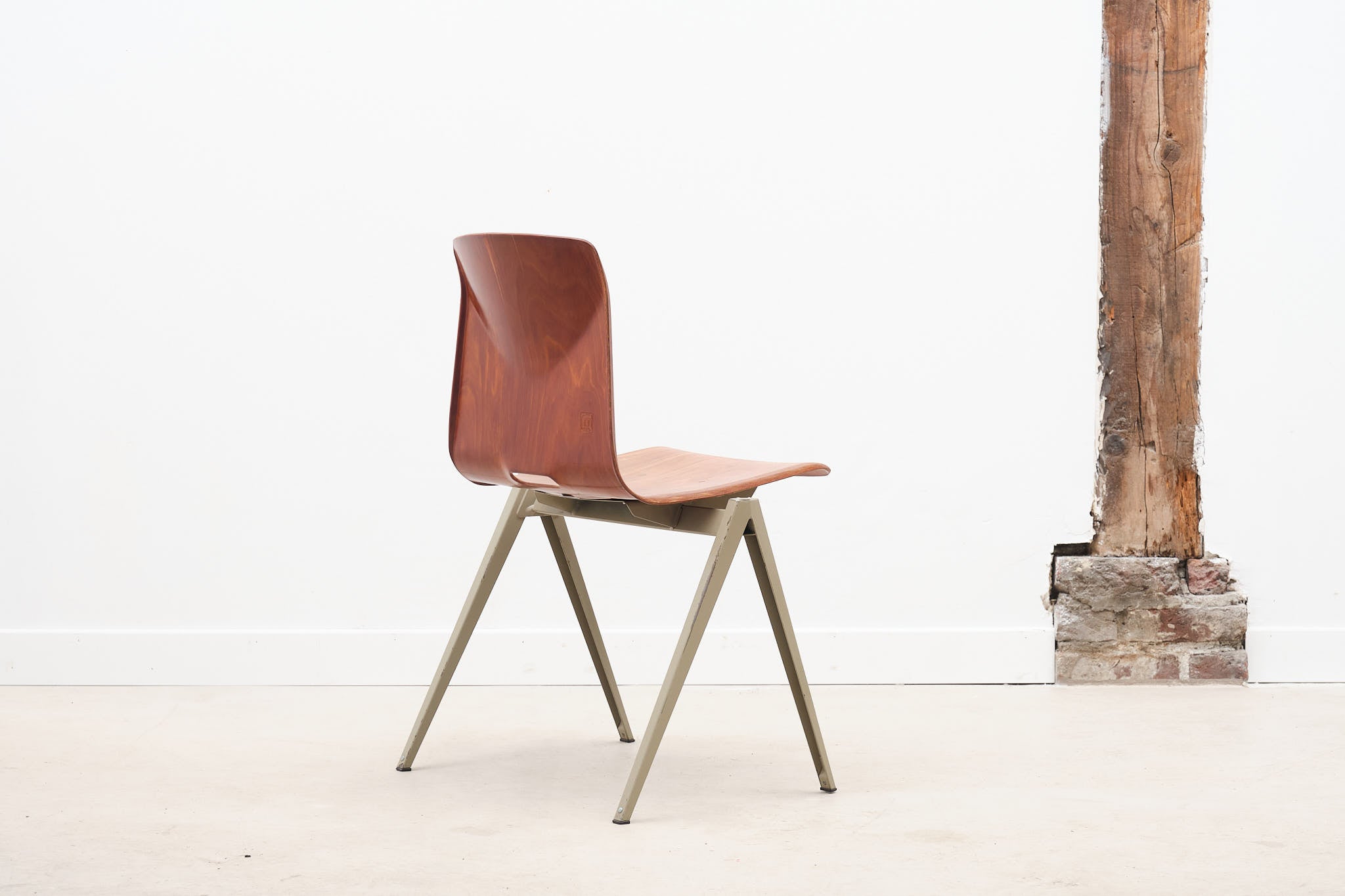 Galvanitas S22 chair oak / beige