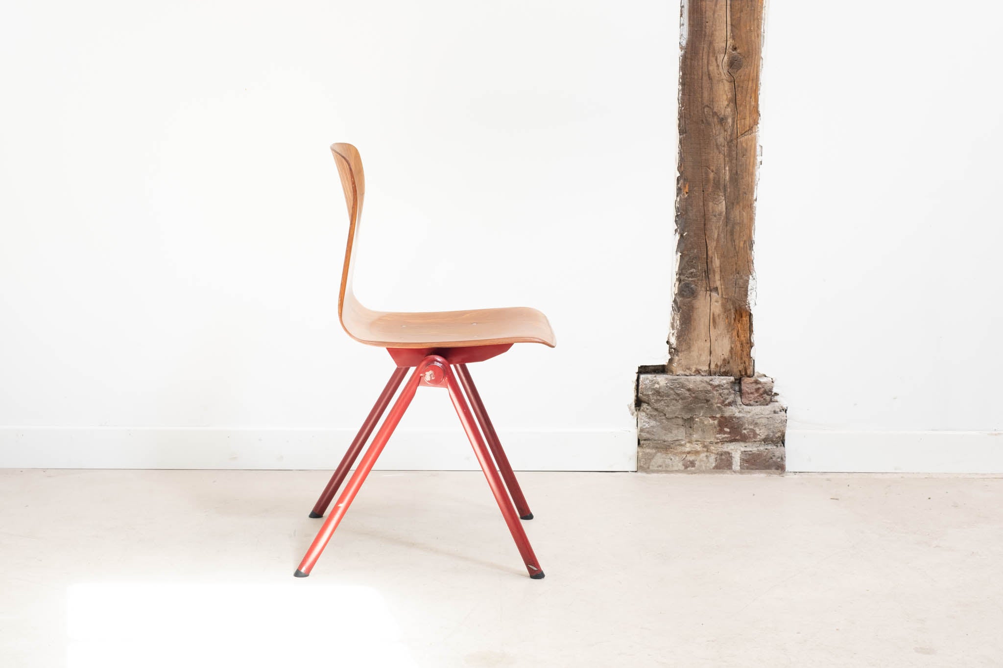 Galvanitas S30 red oak
