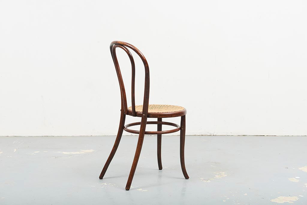 Thonet 18 cane chair