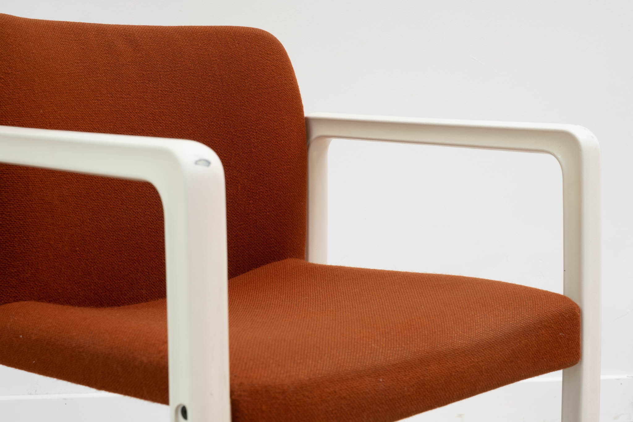Upsilon Armchair by Kembo