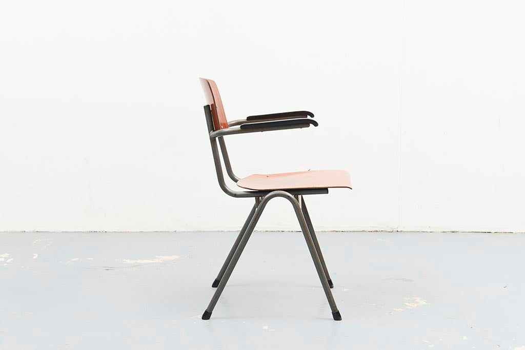 Pagholz Chair Oak / Anthracite Armrests