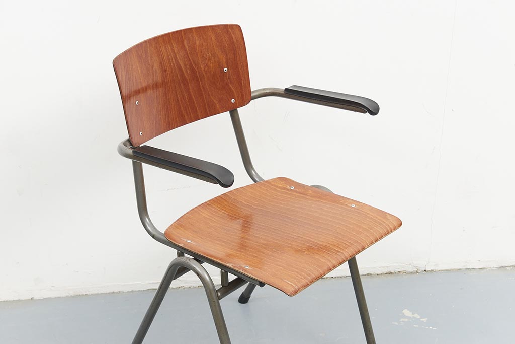 Pagholz Chair Oak / Anthracite Armrests