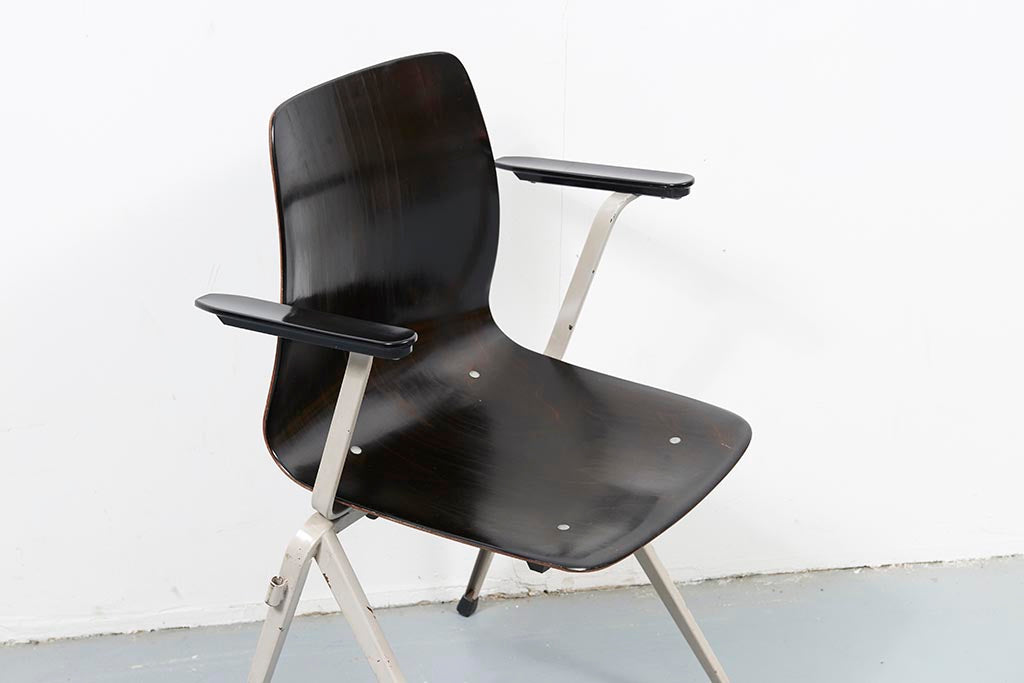 Galvanitas S20 Armrests Ebony / Light Gray
