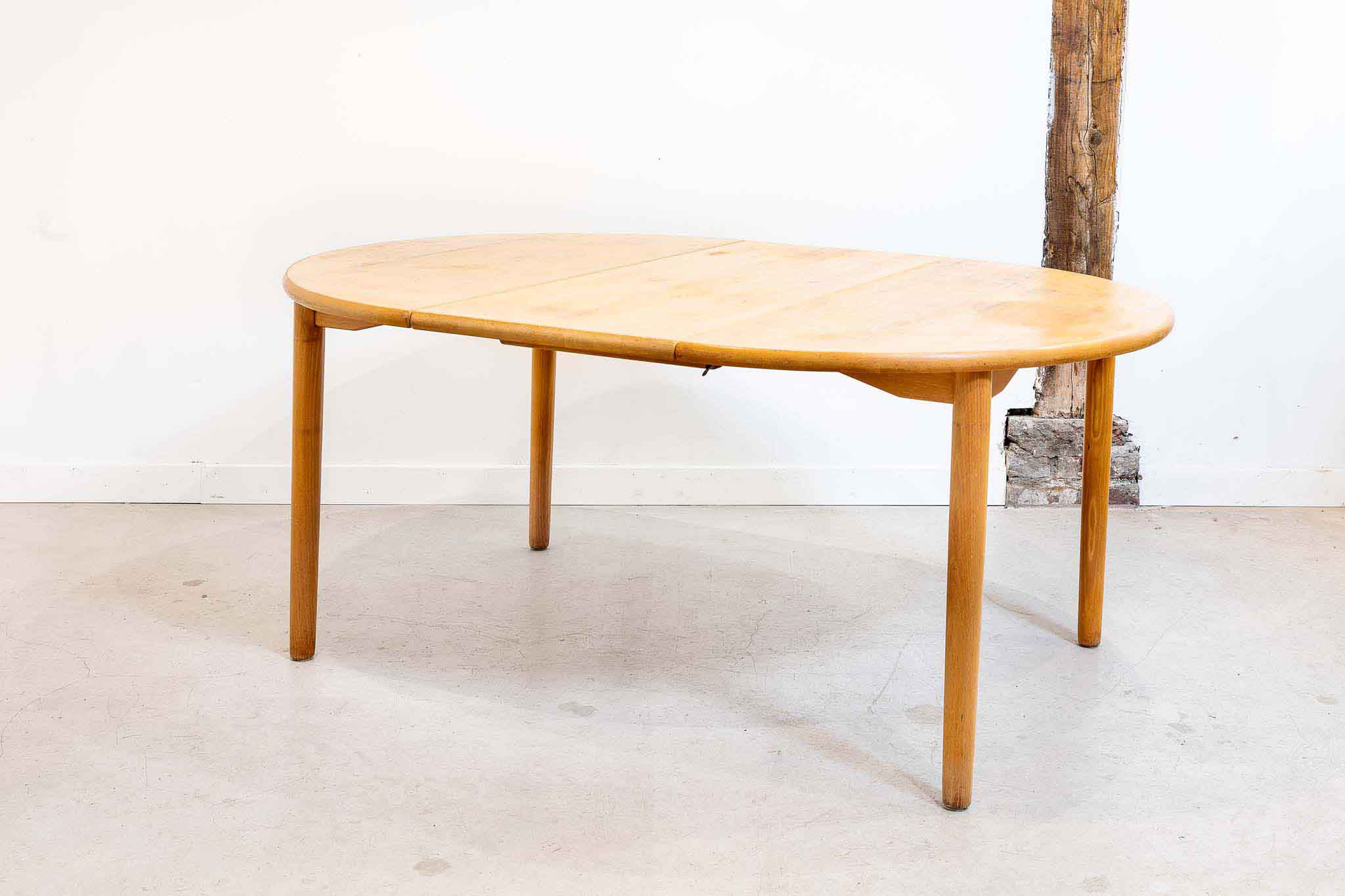 Table ronde extensible en bois massif