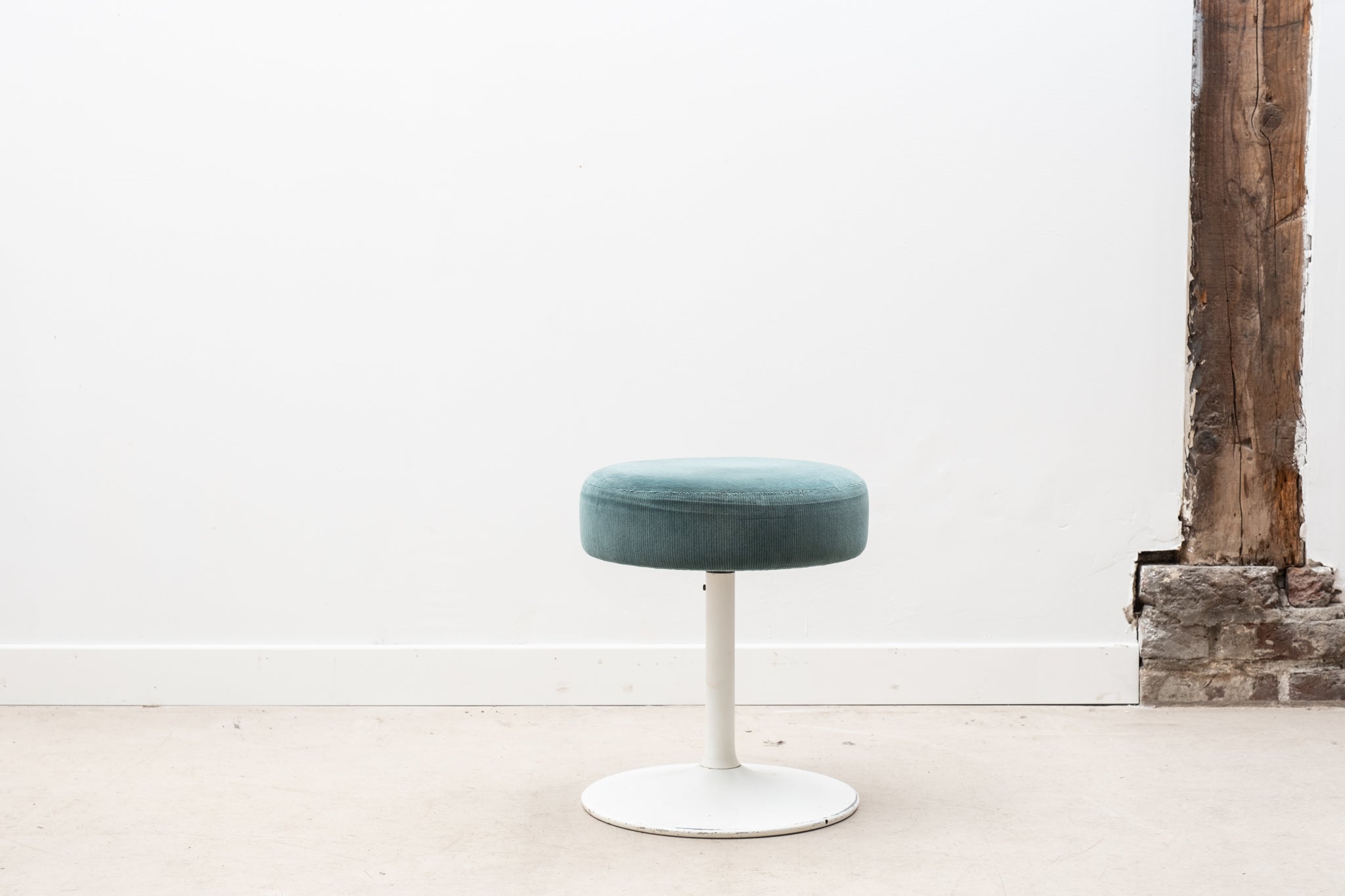 Tulip Style Low Stool