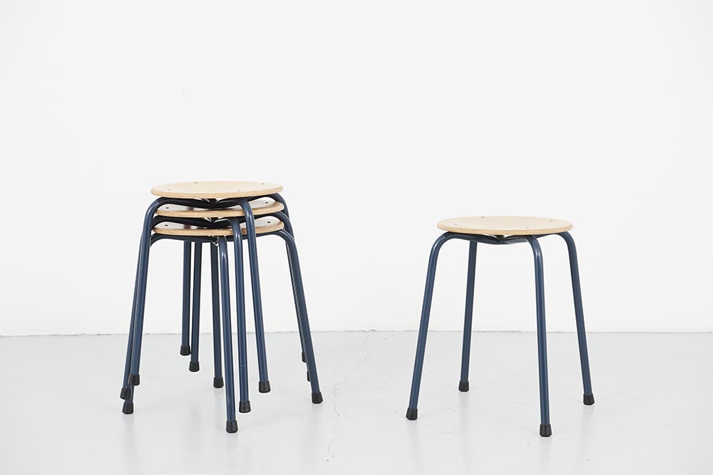 Stool beech / petrol blue