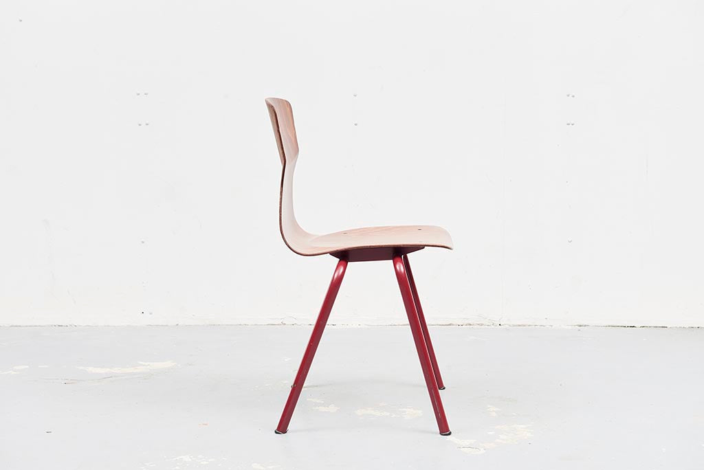 Eromes chair oak / carmine