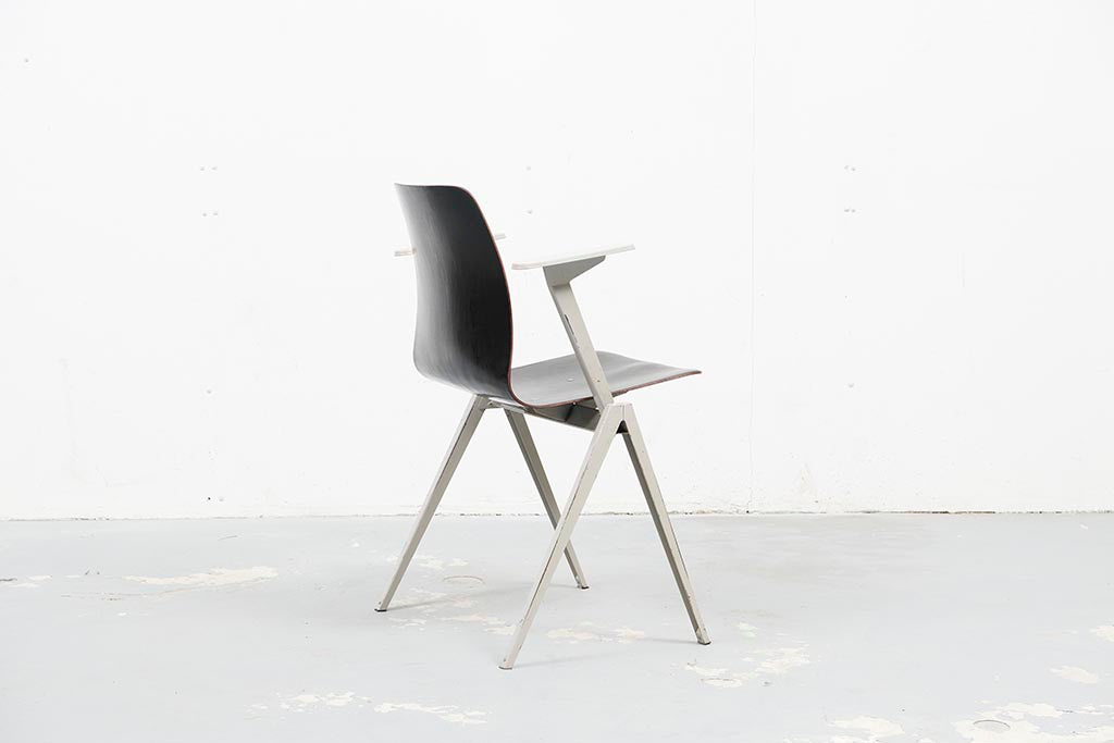Galvanitas S22 armrests Ebony / Gray