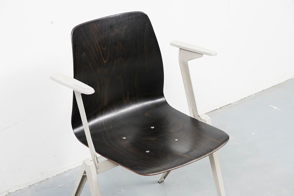 Galvanitas S22 armrests Ebony / Gray
