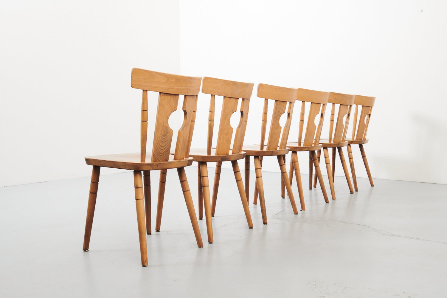 Scandinavian bistro chair