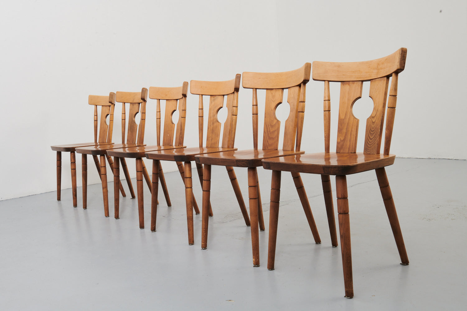 Scandinavian bistro chair
